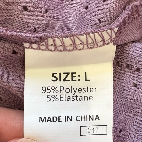 NWT DOKOTOO Purple Eyelet Long Sleeve V Neck Blouse Size Large - Picture 4 of 9